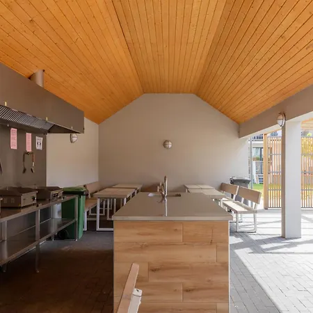 Osiedle Feniks Z Basenem, Silownia I Strefa Bbq Blisko Plazy W Kolobrzegu By Renters Apartman Kołobrzeg